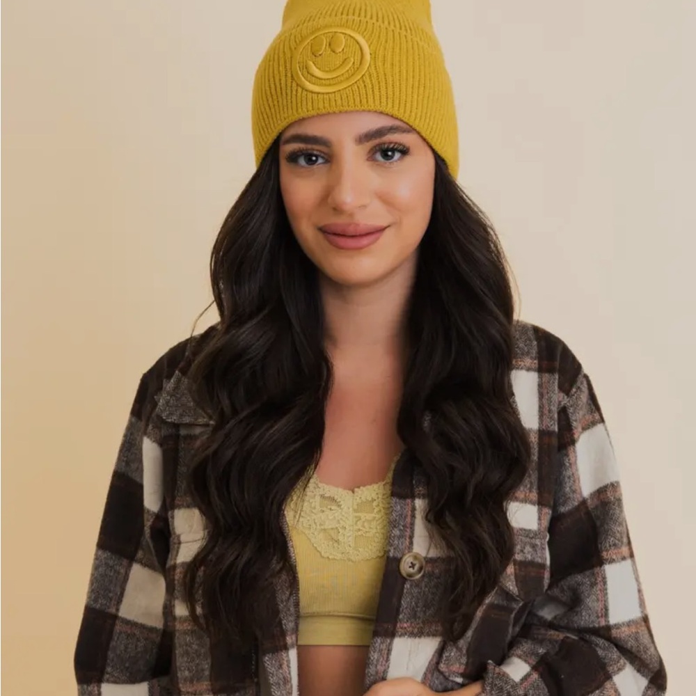 Happy Face Embroidered Ribbed Knit Beanie - Picture 4 of 14